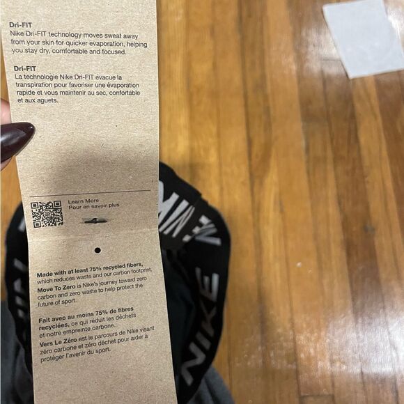 Nike Attack 7/8 Training Pants - Picture 4 of 11